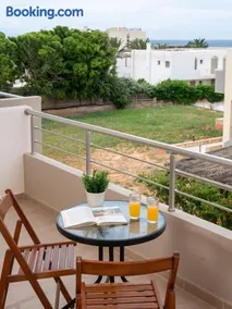Maris Apts - Image 2