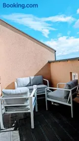 Rooftop Art Apartment, E-Roller,Ausblick,WLAN,TV, Netflix - Image 2