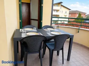 Private Parking & Malpensa in 15min - Salici House - Image 1