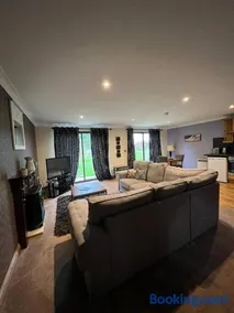 Wild Oats Lodge 9 - Yellowtop Country Park - Hot Tub - Yorkshire - Image 2