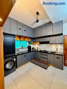 Casa Mira Homes AC Family premium Rooms with Lift access - Image 3