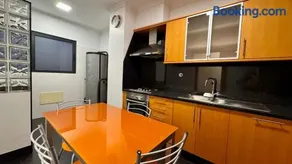 Coastal Comfort at Riverside - 4 Min to Airport! - Image 1