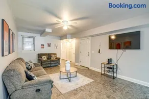 1 Mi to Washington Park: Spacious 1st-Floor Condo! - Image 2