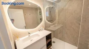 Appartement avec vue sur Grasse et home cinéma - Image 3