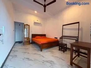Seasong Bungalow Arugambay - Image 4