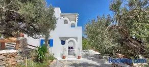 Aspra Chomata Villas - Image 1