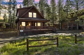 Cub's Cabin / Charming 3-Bedroom Log Cabin Near Big Bear Lake - Image 3