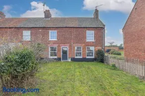 Tennyson Cottage Brancaster By Together Travel - Image 1