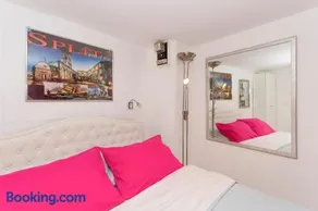 Modern and practical studio in the heart of Split - Image 4