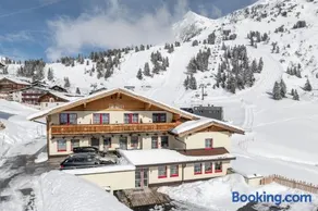 Apparthotel Kirchgasser - Image 1