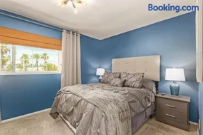 Resort Style Living In Phoenix's Most Exclusive Gated Community! - Image 4