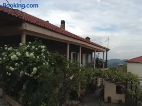 Guesthouse Lamprini - Image 1