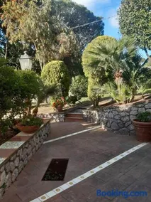 Casa Silvana 2 Casa con giardino by ItaliaHost - Image 3
