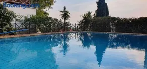 Athenian Luxury Villa in Glyfada - Image 1