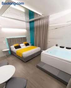 Intimity Luxury Rooms - Image 4