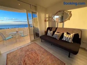GOLDEN HOUR Beachfront apartment Marbella - Image 3