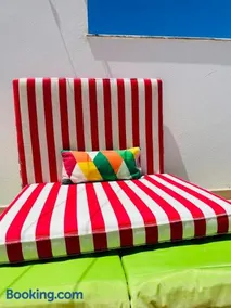 Sunset Beach House - Image 5