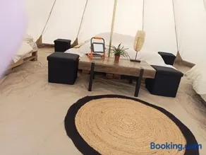 tipi insolite 1 a 4 personnes - Image 1