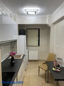 Central Apartament 2 - Image 2