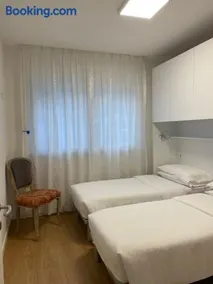 HOLIDAY APARTMENTS GIULIA - Blue - Image 3