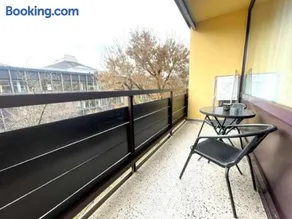 **Modernes Apartment in zentraler Lage** - Image 4