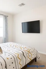 House - Image 3
