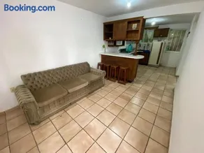 SmartStay House Spacious, equipped and comfortable - Image 1