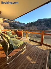 SixT Lodge - Image 4