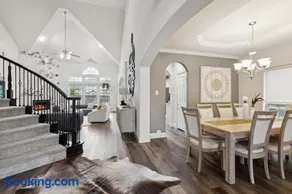 World Cup 2026 Luxury Villa - 6BR, Movie Theater, Gym & Games - Image 4