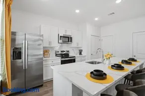 3BR Townhome- Booking - Image 4