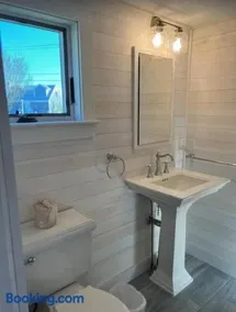 Charming Cottage with Amazing Views - Image 2