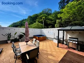 OceanWood Villa 220平米 一棟貸し別荘 最大20名 吉佐美大浜徒歩12分 温水ジャグジー BBQ ペット可 - Image 2