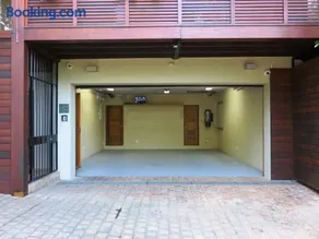 Table Mountain Villa - Image 3