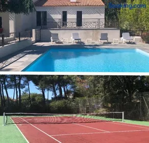 Grande propriété avec Piscine et Terrain de tennis privés - Image 1