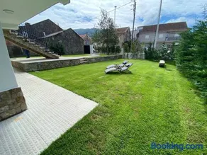 Apartamentos Turisticos Costa Celeiro: Portomaior, Agrelo, Covelo Lapamán - Image 1