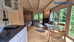Chatička pod skalou - Cozy off grid solar cabin - Image 5