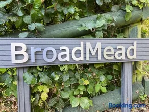 Broad Mead - Image 2