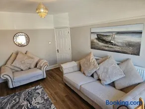 Harbour View Apartment - Image 1