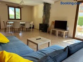 5 bedroom house - swimming pool - jacuzzi - center of town - Image 3