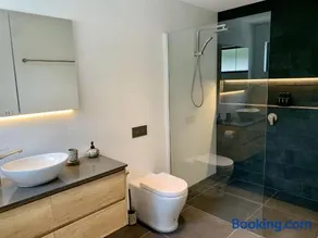 Erowal Bay Guesthouse Jervis Bay - Image 4