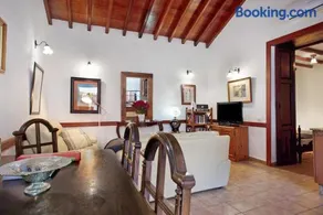 Casa De La Eterna Primavera - Image 4