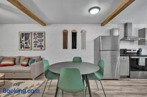 Walk to OSU Campus - Cozy Stillwater Stay - Image 3