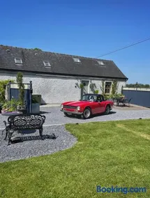 Stone Barn Cottage In Galway Countryside - Image 2