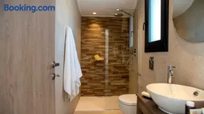 Kiotari Akti Beachfront Villas - Image 4