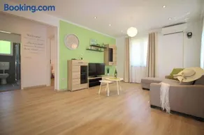 Holiday Homes in Porec - Istrien 10143 - Image 1