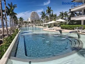 Isla Residences Diamante Acapulco para 10 personas - Image 1