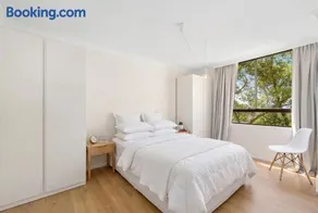 Designer Bondi Apartment with Pool - Image 2