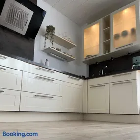 ZwoLu Apartments - Image 2