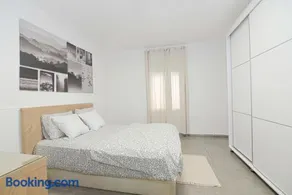 הדירה בלבן - Image 1