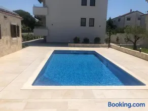 Villa Stella Deluxe - Image 2